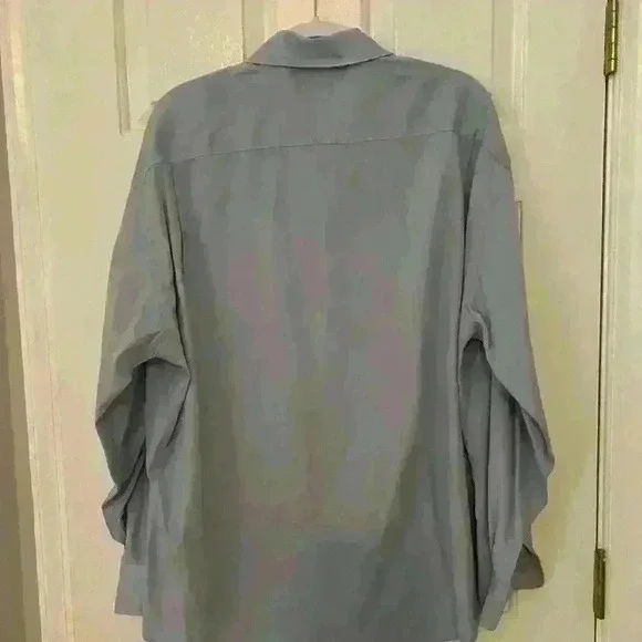 Nordstrom button down shirt in light blue - Picture 4 of 5